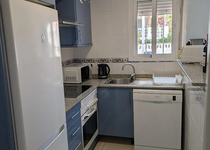 Playa Els Molins 公寓 *